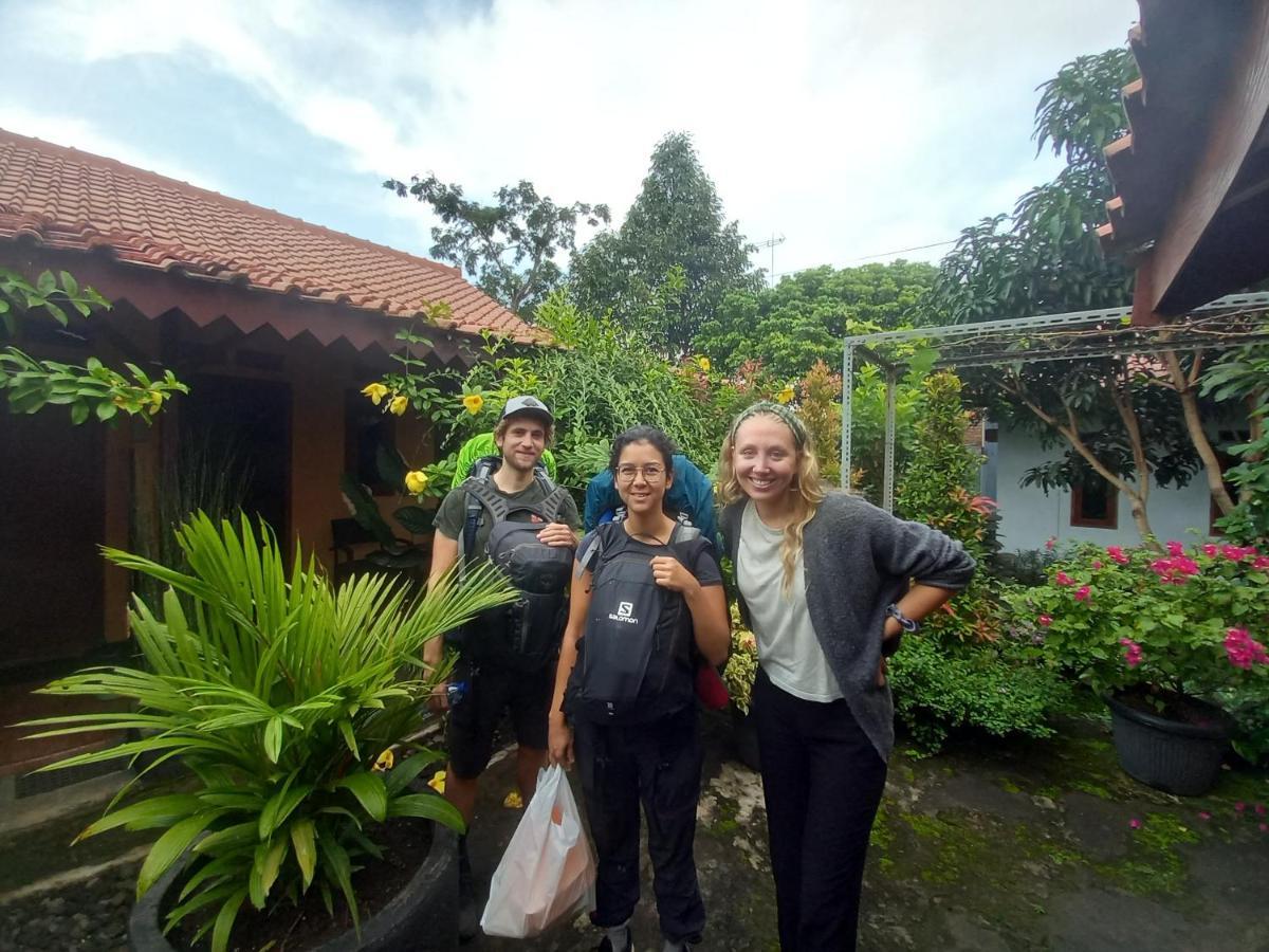 Juda Homestay بانيووانجى المظهر الخارجي الصورة