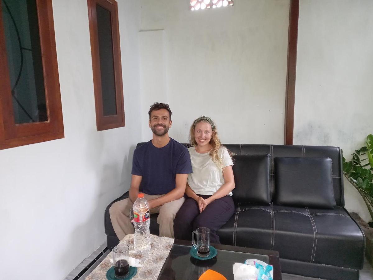 Juda Homestay بانيووانجى المظهر الخارجي الصورة